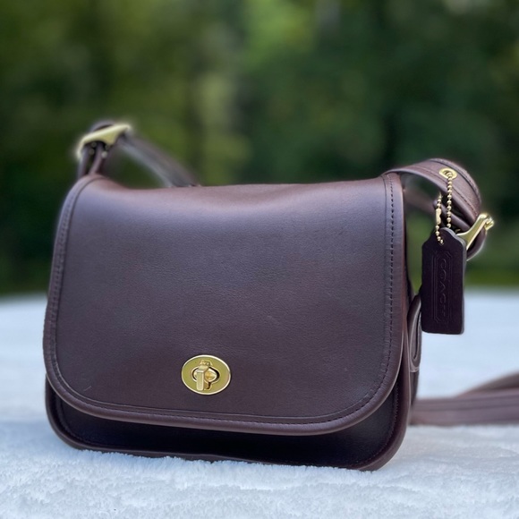 ❤️SOLD❤️Vintage Coach Mahogany Legacy Small Flap 9965 - Picture 10 of 10